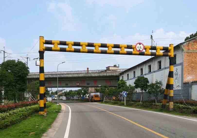 邯郸铁路限高架